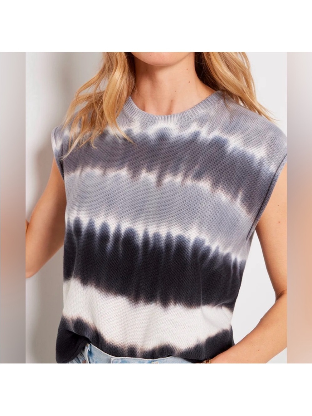 EverEve Sleeveless Tie-Dye Knit Top - Black & Gray